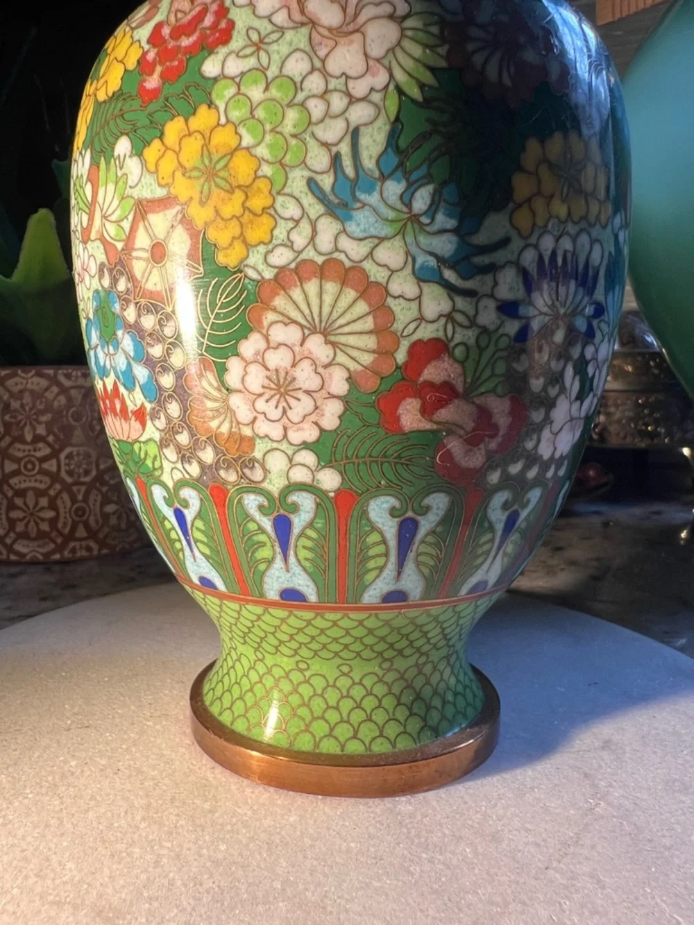 Vintage Green Floral Cloisonne Vase, Price reflects it is like new - Picture 7 of 12